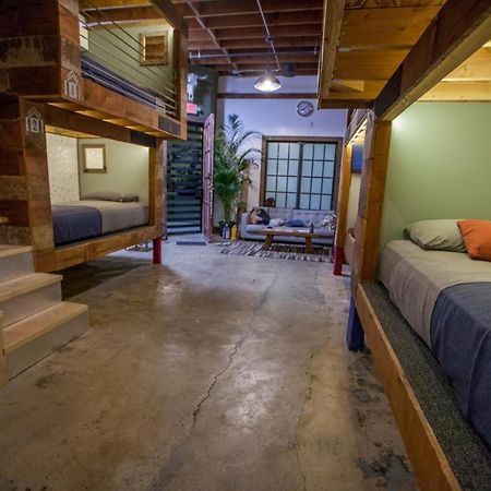 Podshare East Hollywood Vandrerhjem Los Angeles Eksteriør bilde